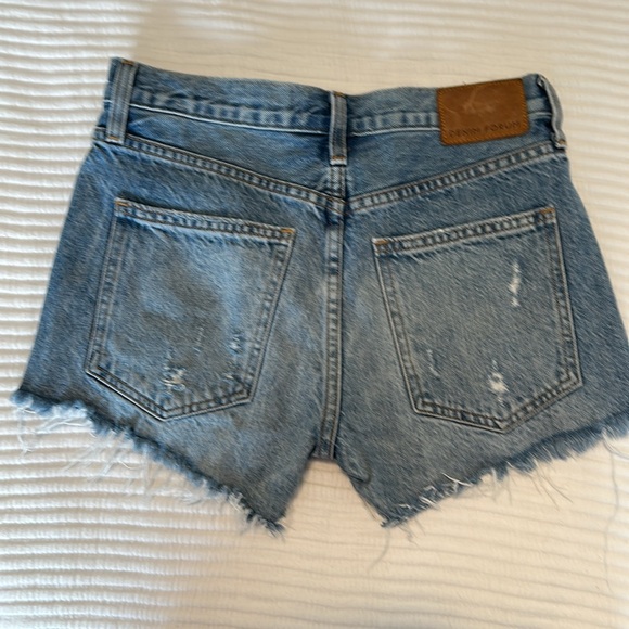 Aritzia Denim Forum denim shorts - Picture 3 of 3